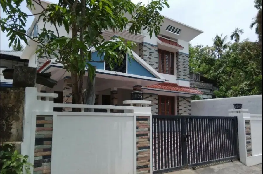 Spacious 3 BHK House for Sale in Aluva
