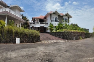 3 BHK Luxury Villa for Sale in Aluva