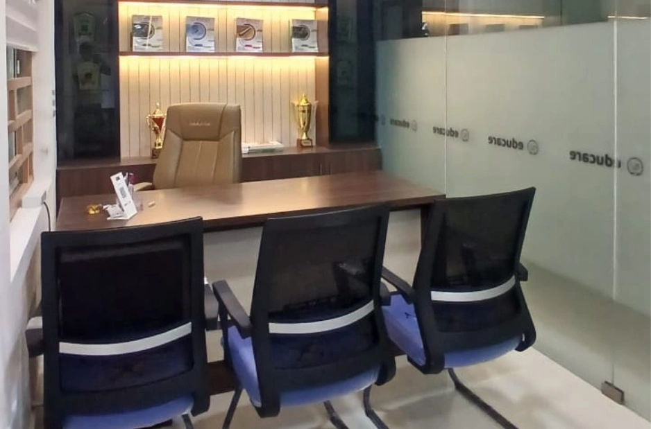 Commercial Space for Sale in Irumpanam