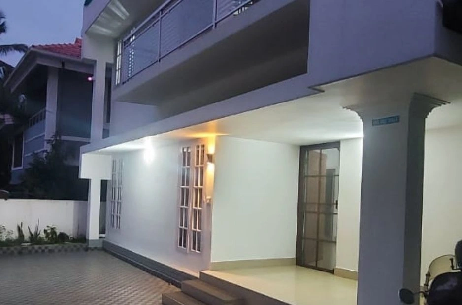 Spacious House for Sale in Ernakulam