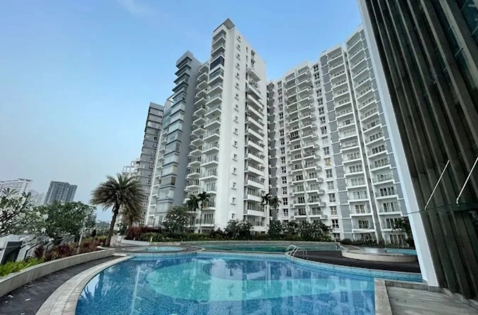 3 BHK Flat for Rent at Prestige Neptunes Courtyard, Marine Drive 
