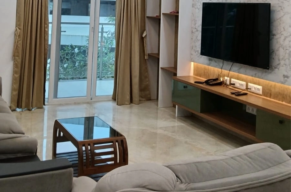 3 BHK Apartment for Rent in Marine Drive 